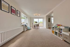Family Room- click for photo gallery